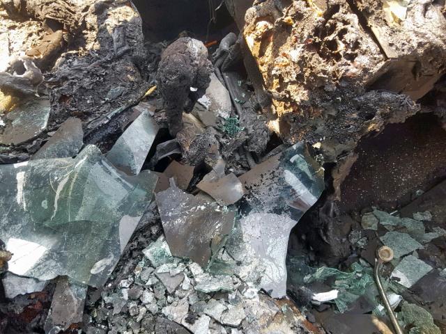 2G2WP552481193562 - 2008 PONTIAC GRAND PRIX SILVER photo 10