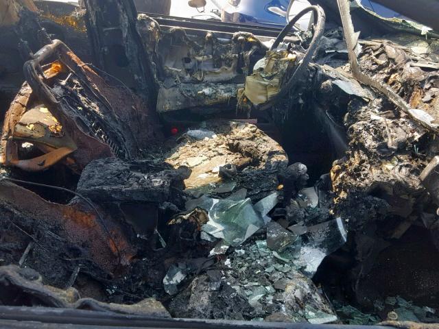 2G2WP552481193562 - 2008 PONTIAC GRAND PRIX SILVER photo 5