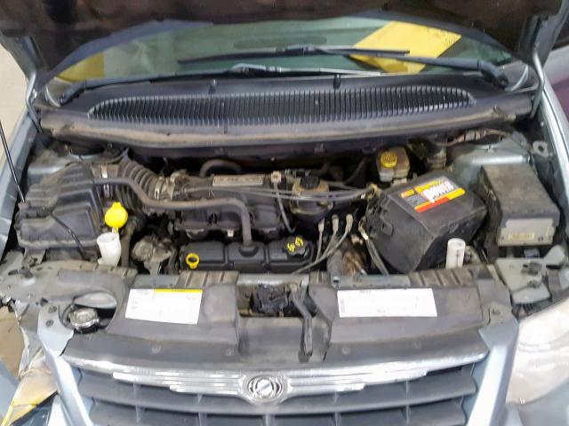 2C4GP54LX5R192763 - 2005 CHRYSLER TOWN & COU BLUE photo 7