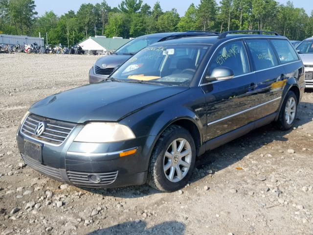 WVWVD63B74E222196 - 2004 VOLKSWAGEN PASSAT GLS GREEN photo 2