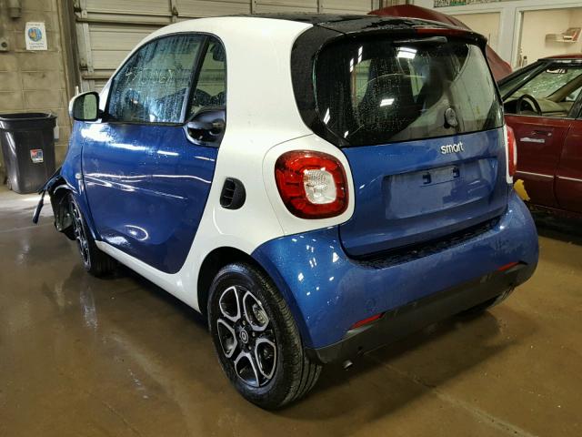 WMEFJ5DA0GK077541 - 2016 SMART FORTWO TWO TONE photo 3