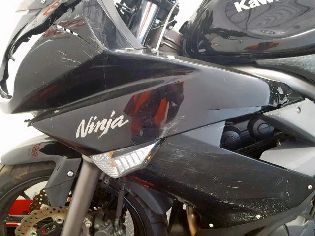 JKAEXEC119DA22739 - 2009 KAWASAKI EX650 C 黑色 照片 16