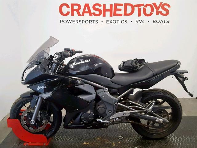 JKAEXEC119DA22739 - 2009 KAWASAKI EX650 C 黑色 照片 3