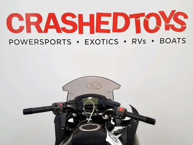 JKAEXEC119DA22739 - 2009 KAWASAKI EX650 C 黑色 照片 8