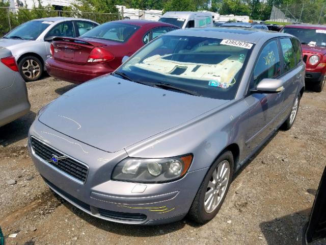 YV1MW382252057331 - 2005 VOLVO V50 2.4I GRAY photo 2