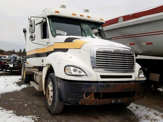 1FUJA6CK95LN67422 - 2005 FREIGHTLINER CONVENTION WHITE photo 1