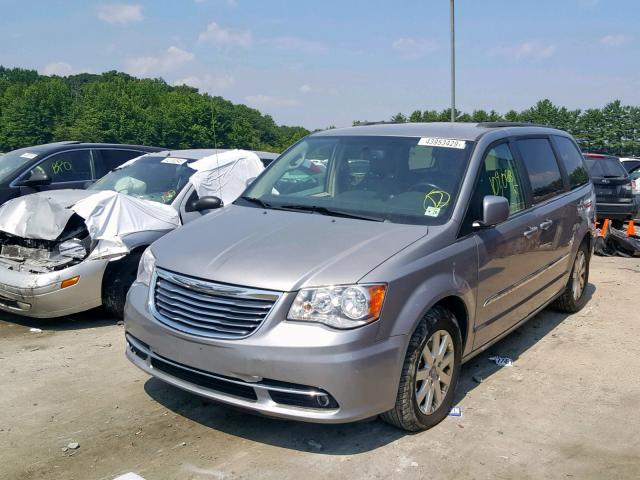 2C4RC1BG0ER247627 - 2014 CHRYSLER TOWN & COU SILVER photo 2