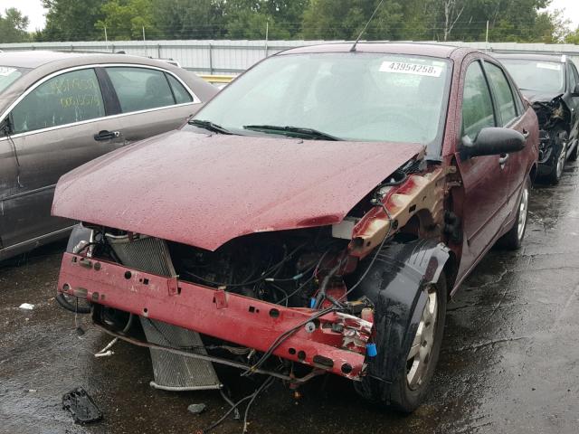 1FAHP34N87W224068 - 2007 FORD FOCUS ZX4 MAROON photo 2