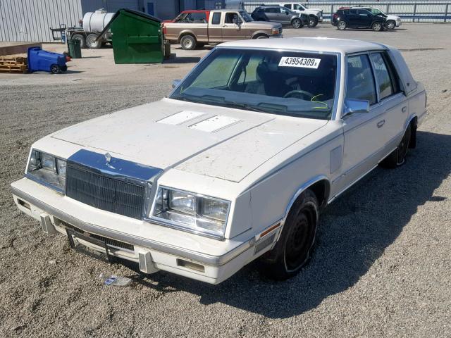 1C3BT56E4GC245607 - 1986 CHRYSLER NEW YORKER WHITE photo 2