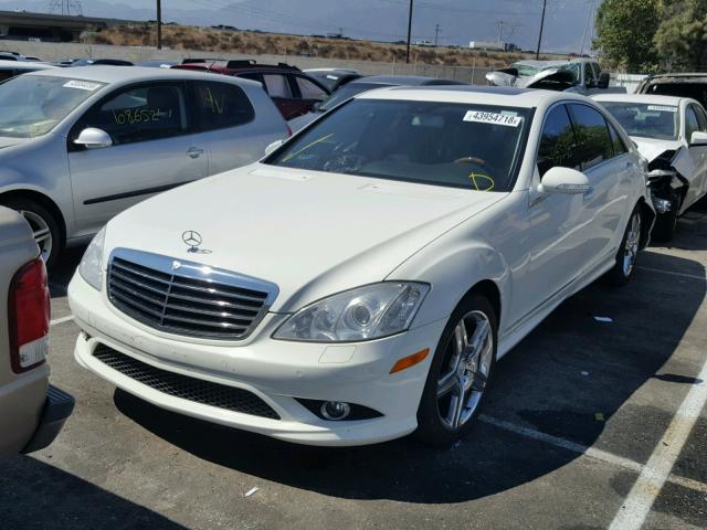 WDDNG71X49A241286 - 2009 MERCEDES-BENZ S 550 WHITE photo 2