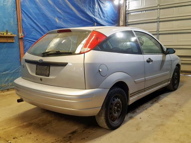 1FAHP31N27W261847 - 2007 FORD FOCUS ZX3 SILVER photo 4