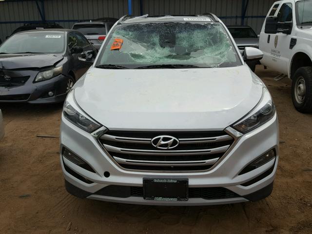 KM8J3CA23HU513692 - 2017 HYUNDAI TUCSON LIM WHITE photo 9