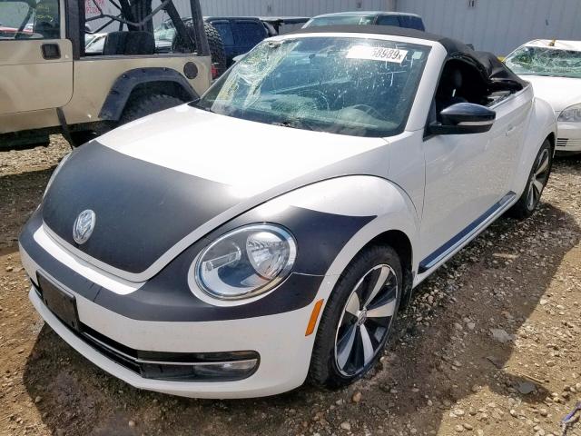 3VW867AT8DM813881 - 2013 VOLKSWAGEN BEETLE TUR WHITE photo 2