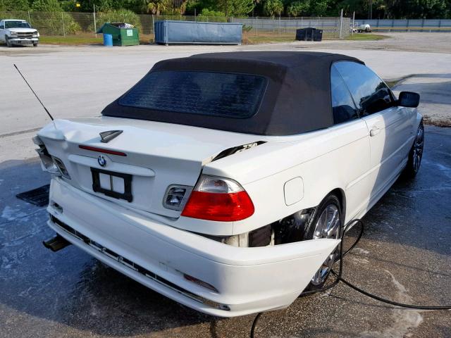 WBABS33422PG82246 - 2002 BMW 325 CI WHITE photo 4