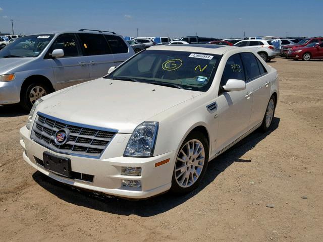 1G6DW67V280103018 - 2008 CADILLAC STS CREAM photo 2