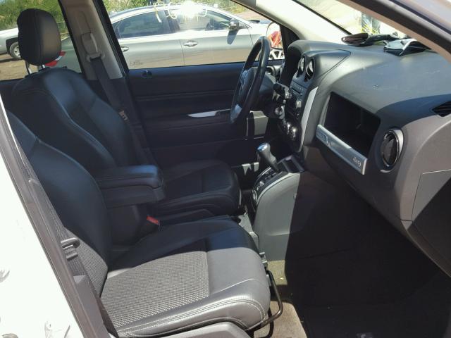 1C4NJDEB2HD191672 - 2017 JEEP COMPASS LA 白色 照片 5