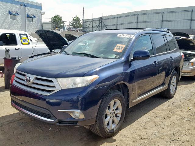 5TDBK3EH5BS061007 - 2011 TOYOTA HIGHLANDER BLUE photo 2