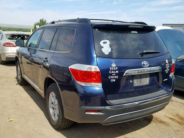 5TDBK3EH5BS061007 - 2011 TOYOTA HIGHLANDER BLUE photo 3