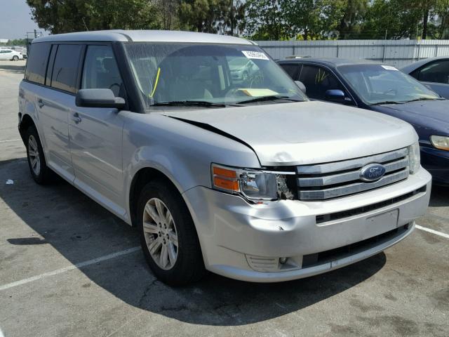 2FMDK51C59BA80453 - 2009 FORD FLEX SE SILVER photo 1