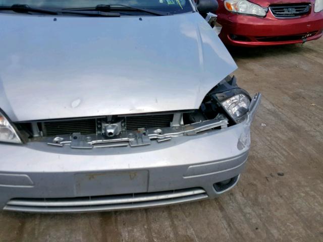 1FAHP37N27W347974 - 2007 FORD FOCUS ZX5 SILVER photo 9