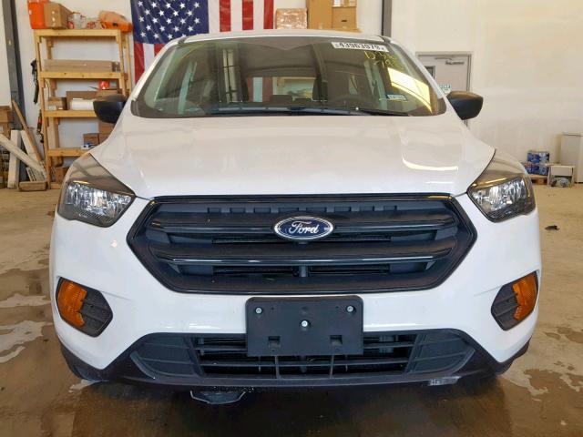 1FMCU0F77JUD36790 - 2018 FORD ESCAPE S WHITE photo 9