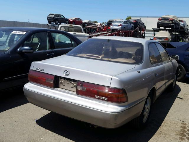 JT8GK13T6R0070800 - 1994 LEXUS ES 300 SILVER photo 4