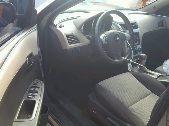 1G1ZB5E10BF312988 - 2011 CHEVROLET MALIBU LS ნაცრისფერი ფოტო 9