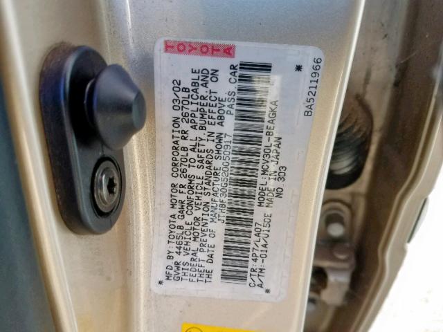 JTHBF30G520050917 - 2002 LEXUS ES 300 GOLD photo 10