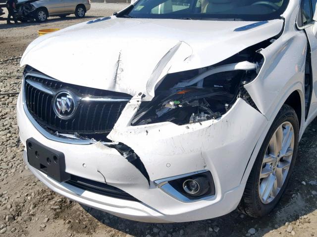 LRBFX3SX8KD025949 - 2019 BUICK ENVISION P WHITE photo 9