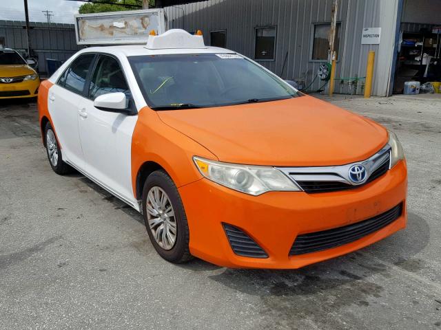 4T1BD1FK2CU015054 - 2012 TOYOTA CAMRY HYBR TWO TONE photo 1