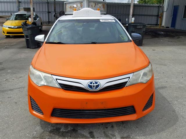 4T1BD1FK2CU015054 - 2012 TOYOTA CAMRY HYBR TWO TONE photo 9