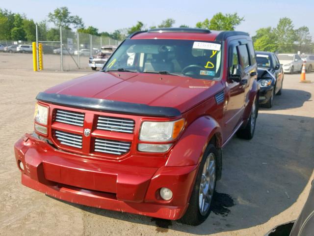 1D8GU58648W102596 - 2008 DODGE NITRO R/T MAROON photo 2