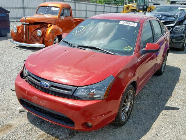 1FAHP3GN3AW287534 - 2010 FORD FOCUS SES RED photo 2