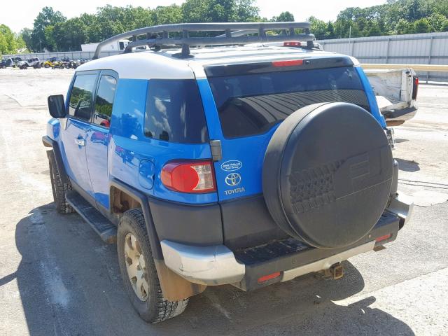 JTEBU11F070014234 - 2007 TOYOTA FJ CRUISER BLUE photo 3