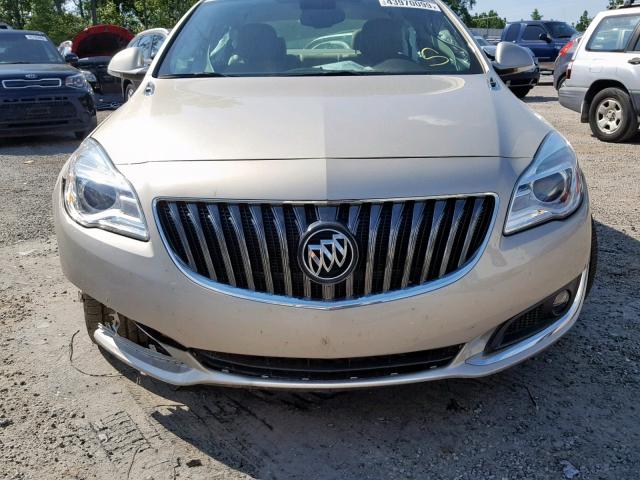 2G4GK5EX6F9295434 - 2015 BUICK REGAL GOLD photo 9