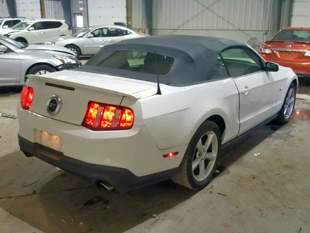 1ZVBP8FF9C5224581 - 2012 FORD MUSTANG GT WHITE photo 4