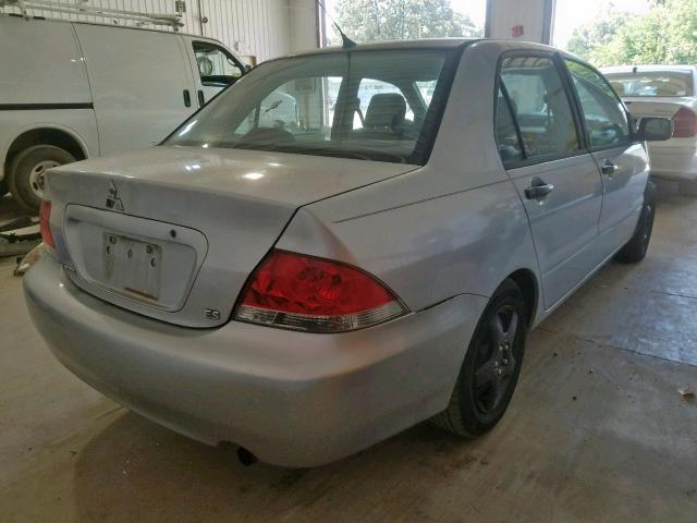 JA3AJ26E84U050240 - 2004 MITSUBISHI LANCER ES SILVER photo 4