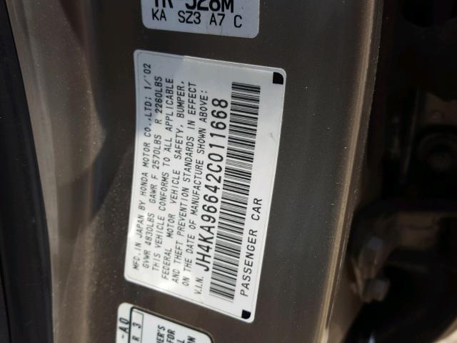 JH4KA96642C011668 - 2002 ACURA 3.5RL TAN photo 10