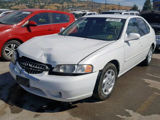 1N4DL01D4YC246026 - 2000 NISSAN ALTIMA XE WHITE photo 2