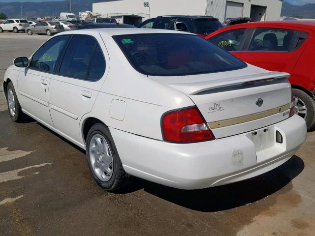 1N4DL01D4YC246026 - 2000 NISSAN ALTIMA XE WHITE photo 3