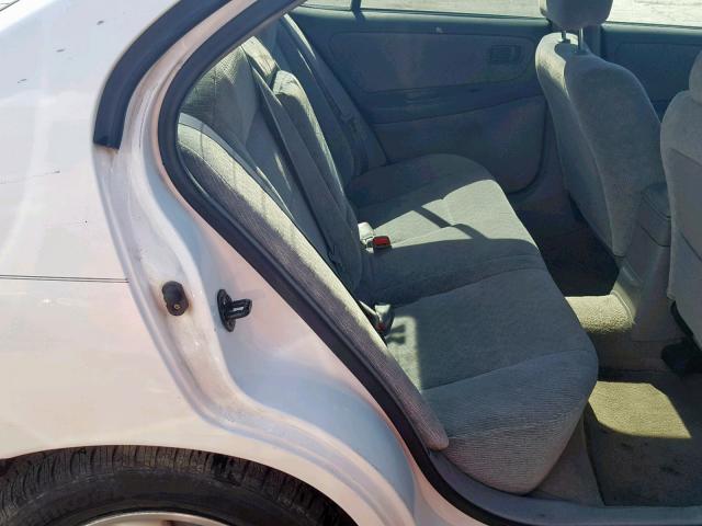 1N4DL01D4YC246026 - 2000 NISSAN ALTIMA XE WHITE photo 6