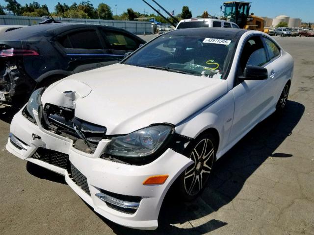 WDDGJ4HB7DF951796 - 2013 MERCEDES-BENZ C 250 WHITE photo 2