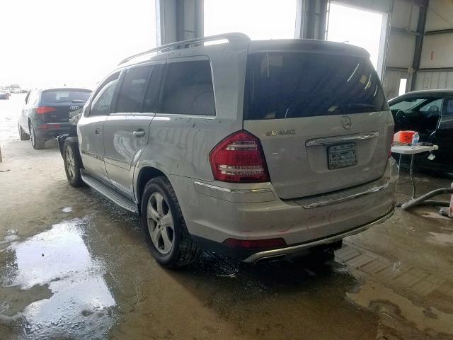 4JGBF7BE8CA773401 - 2012 MERCEDES-BENZ GL 450 4MA SILVER photo 3