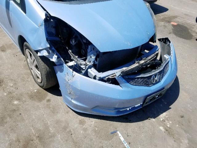 JHMGE8H23AS001846 - 2010 HONDA FIT BLUE photo 9