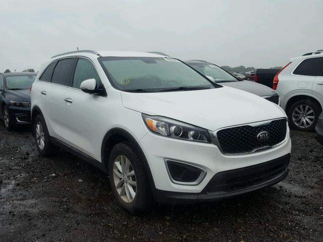 5XYPG4A37GG173500 - 2016 KIA SORENTO LX WHITE photo 1