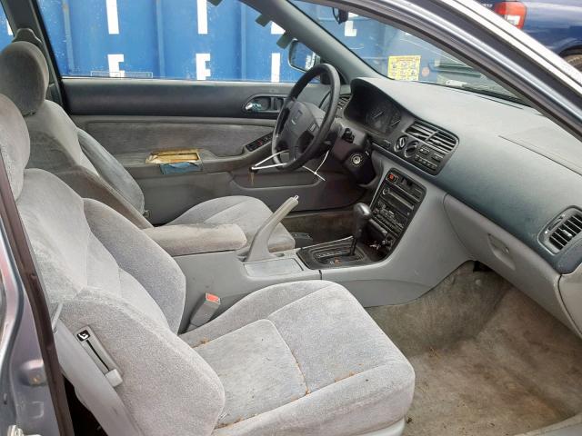 1HGCD7232RA013844 - 1994 HONDA ACCORD LX GREEN photo 5