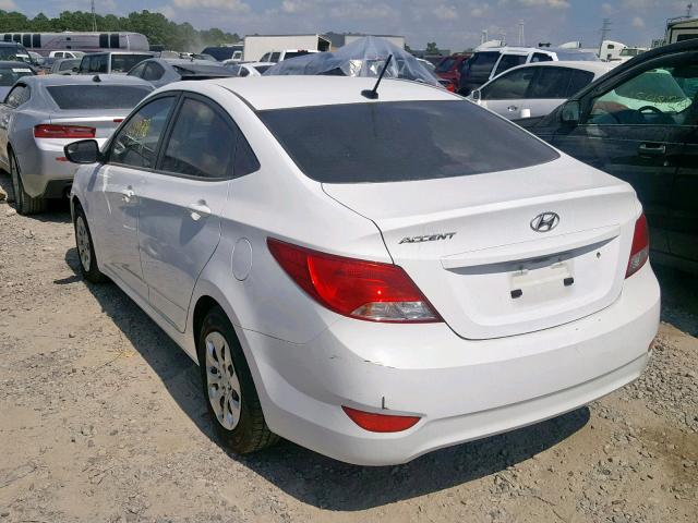 KMHCT4AE0GU160979 - 2016 HYUNDAI ACCENT SE WHITE photo 3