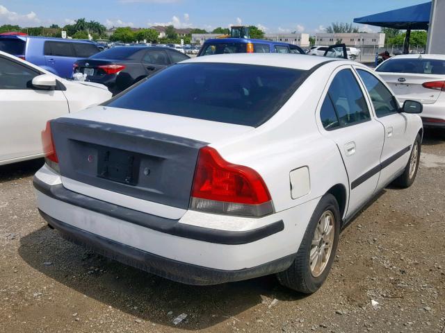 YV1RS61T842417030 - 2004 VOLVO S60 WHITE photo 4