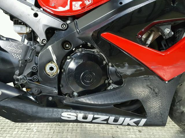 JS1GT76AX62105439 - 2006 SUZUKI GSX-R1000 TWO TONE photo 11