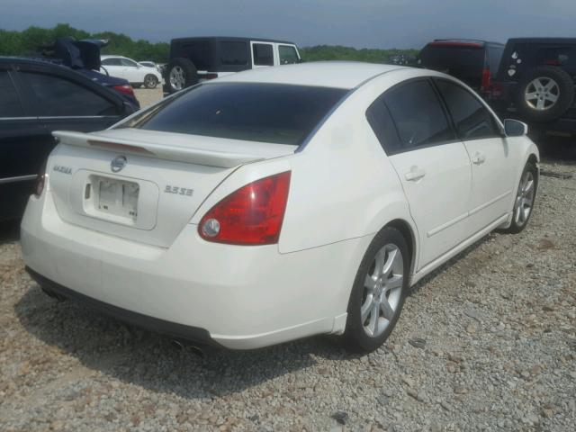 1N4BA41E27C821820 - 2007 NISSAN MAXIMA SE WHITE photo 4